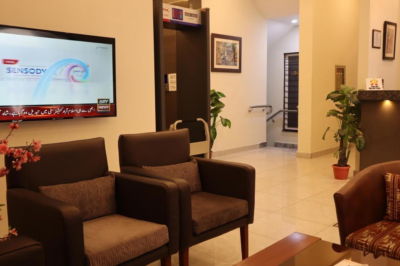 Hayyat Luxury Hotel Suites Lahore Ngoại thất bức ảnh