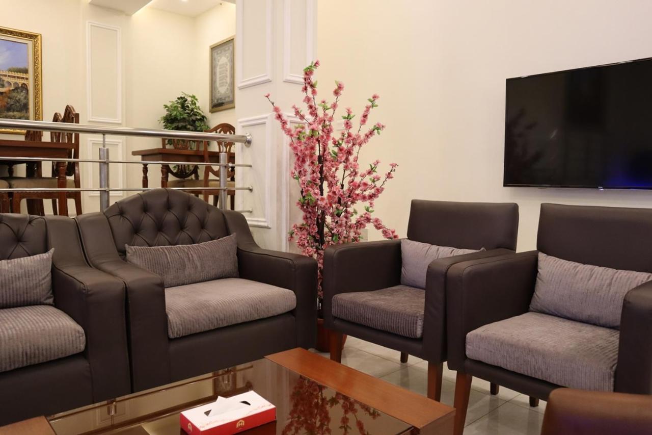 Hayyat Luxury Hotel Suites Lahore Ngoại thất bức ảnh