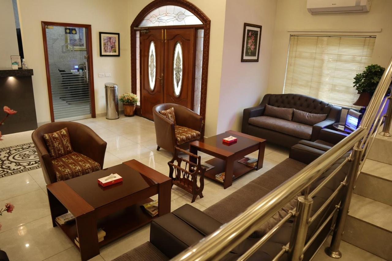 Hayyat Luxury Hotel Suites Lahore Ngoại thất bức ảnh