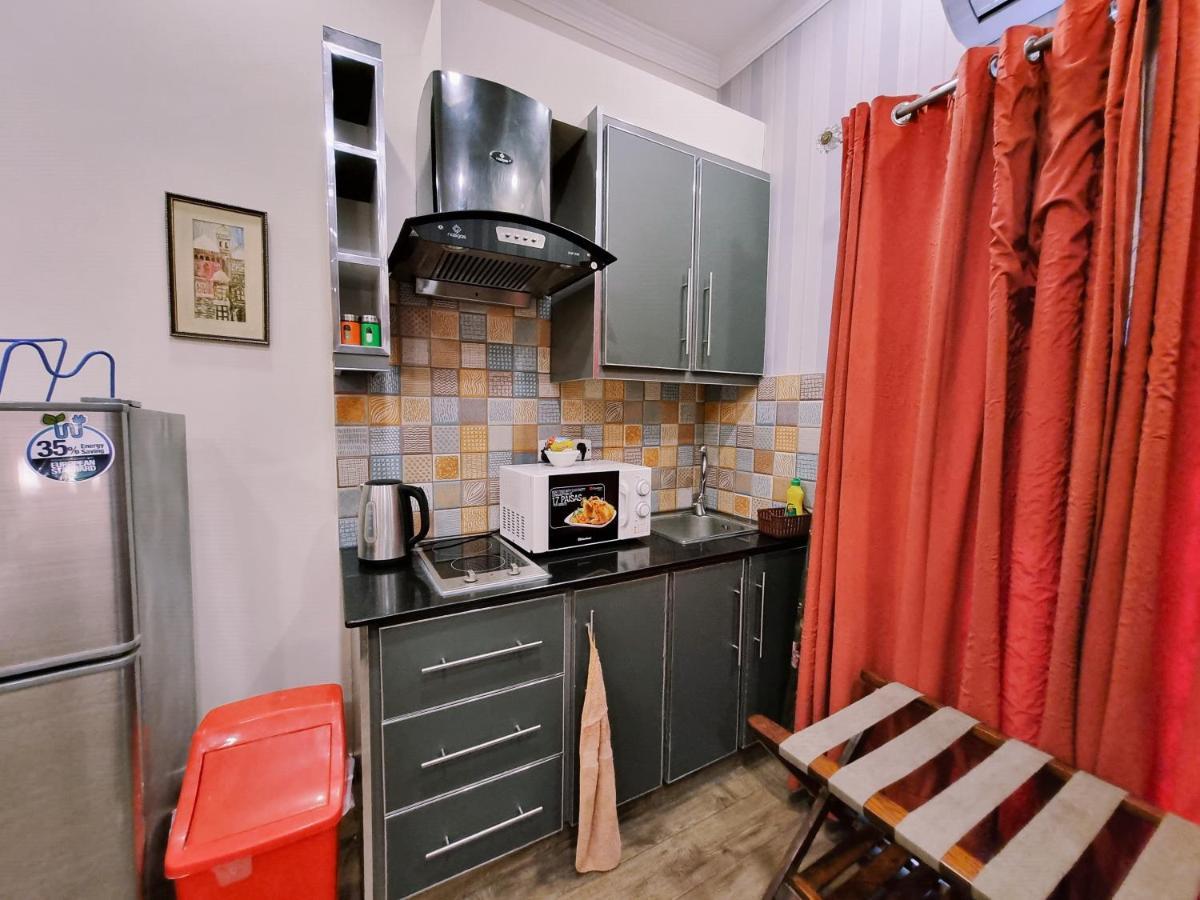 Hayyat Luxury Hotel Suites Lahore Ngoại thất bức ảnh