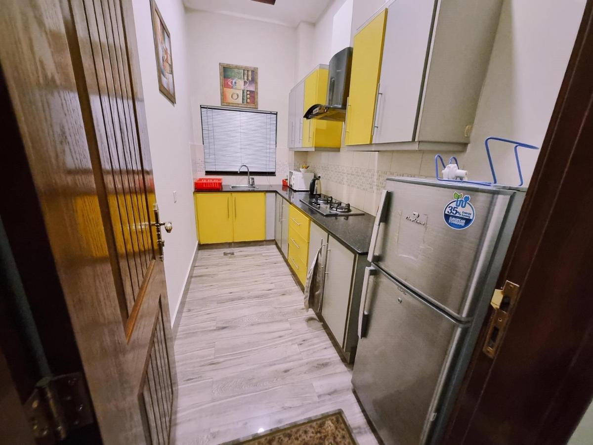 Hayyat Luxury Hotel Suites Lahore Ngoại thất bức ảnh