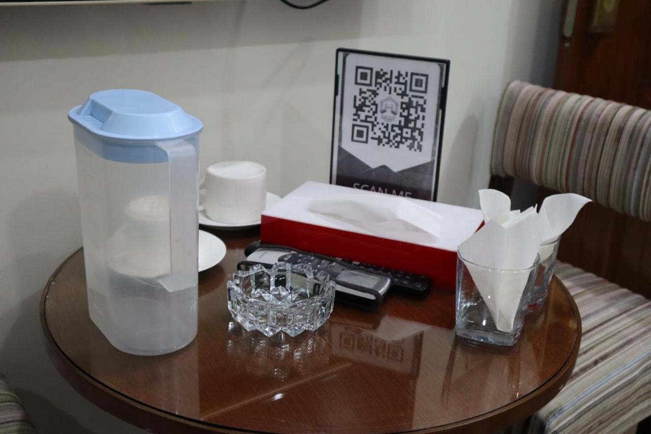 Hayyat Luxury Hotel Suites Lahore Ngoại thất bức ảnh