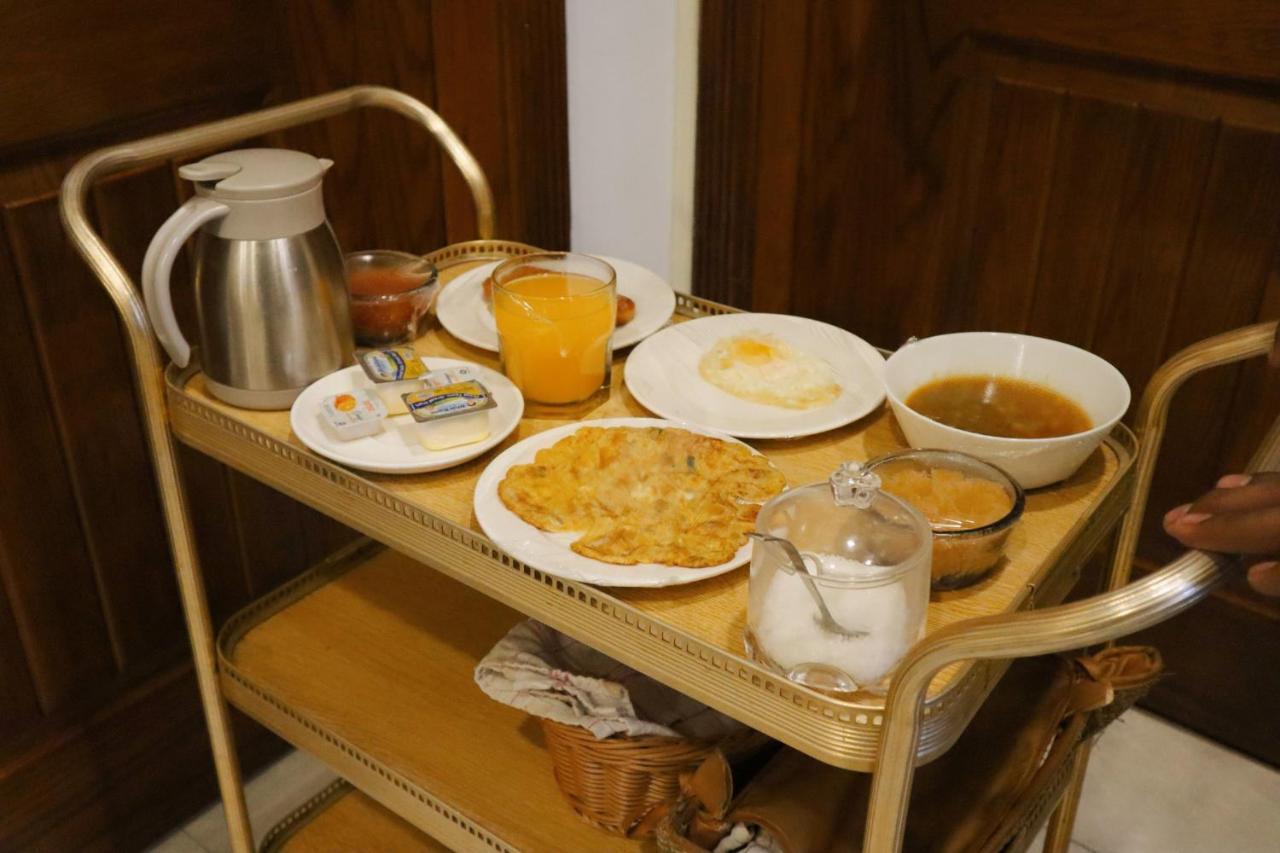 Hayyat Luxury Hotel Suites Lahore Ngoại thất bức ảnh