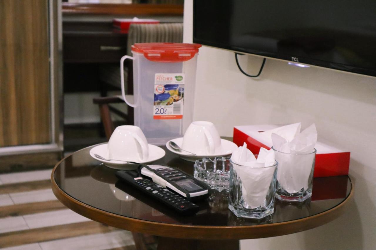 Hayyat Luxury Hotel Suites Lahore Ngoại thất bức ảnh
