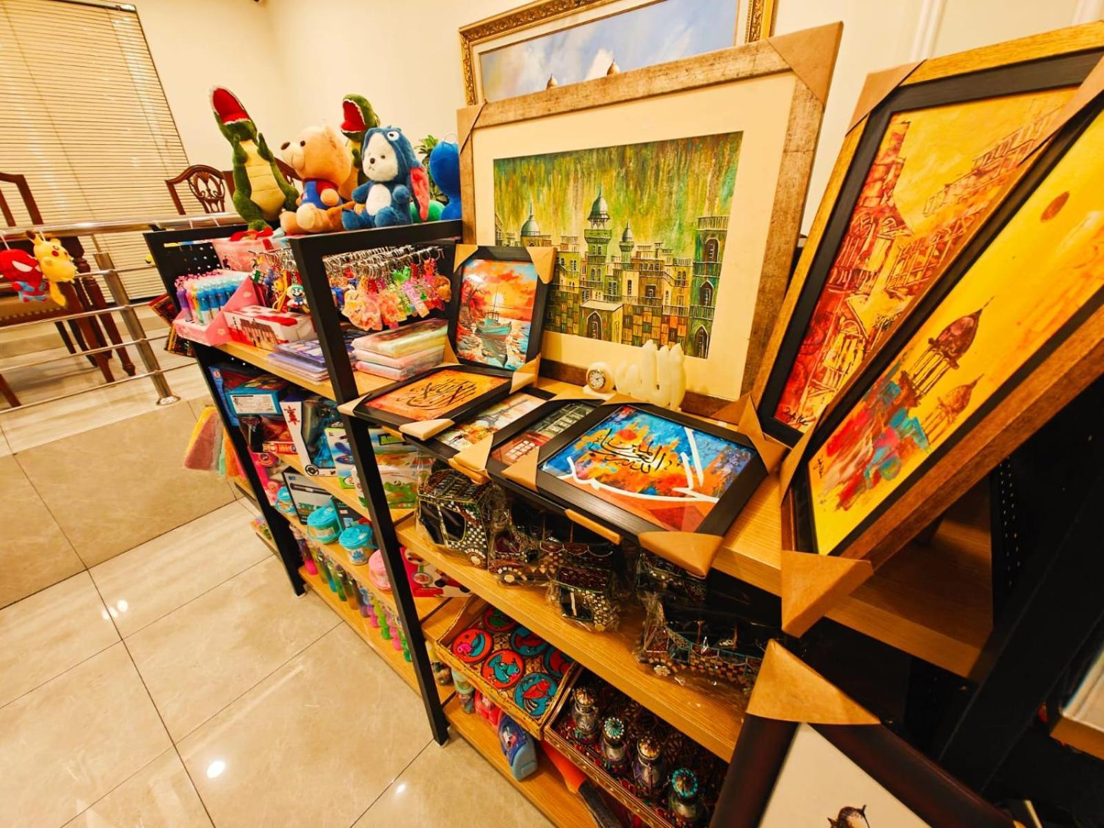 Hayyat Luxury Hotel Suites Lahore Ngoại thất bức ảnh